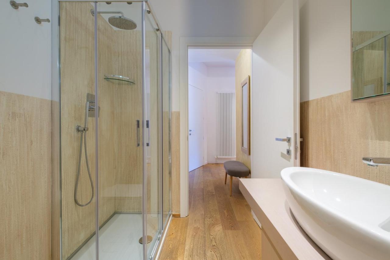 Tempobiancosuites Bologna Exteriör bild