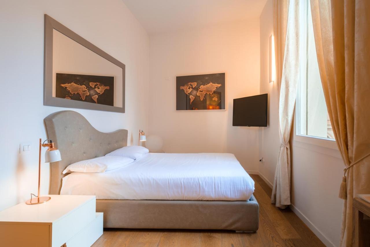 Tempobiancosuites Bologna Exteriör bild